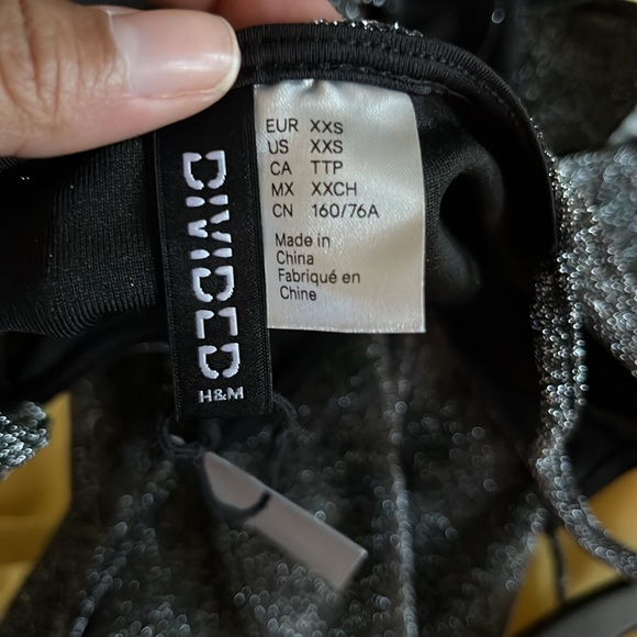 H&M cut out silver glitter romper - Picture 6 of 6